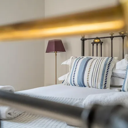 Holiday home 28 Queen Anne's Road